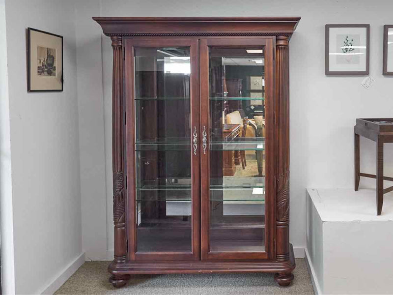 Thomasville Mahogany Display Cabinet W/ Column Detailing