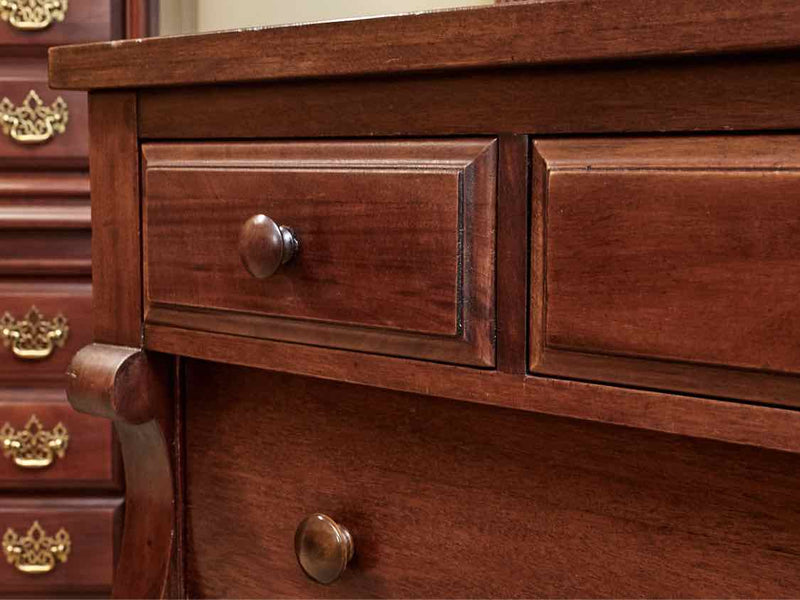 Sligh Mahogany Empire Style 5 Drawer Chest On Casters