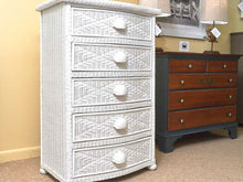 White Wicker 5 Drawer Shell Accent Knobs Chest