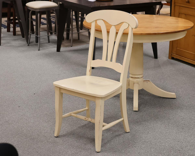 Canadel Round Maple Top with Ivory Distressed Finsh Pedestal  Table & Chair Set