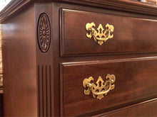 Ethan Allen  Mahogany 8 Drawer Double Dresser