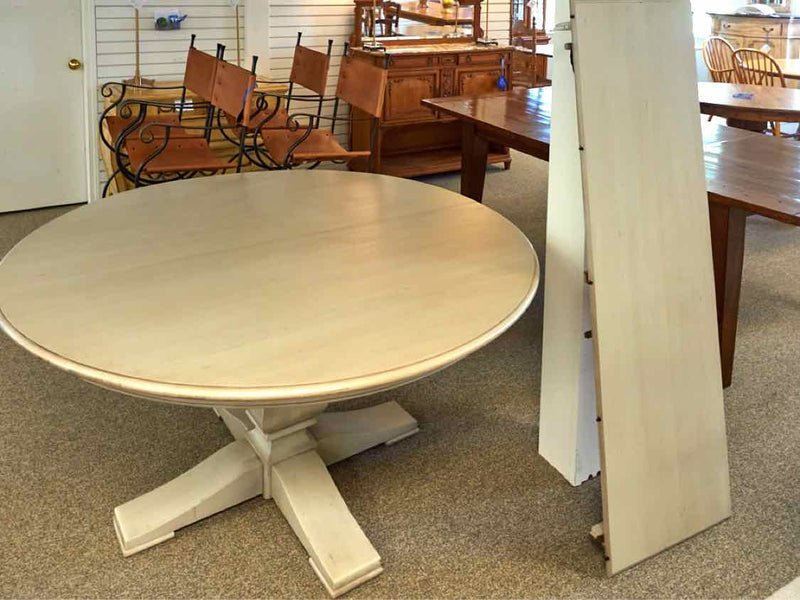 Ethan Allen Round Dining Table in 'Cotton'