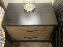 Universal Furniture 'Spencer' Nightstand