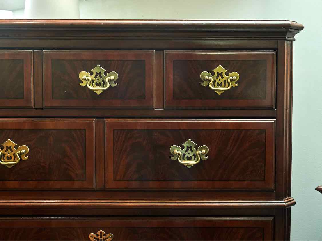 Mahogany 5 Drawer Chest with Fruitwwod Border & Ornate Brass Handles