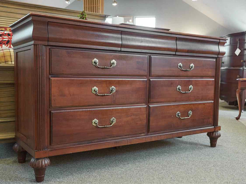 Ethan Allen British Classic Cherry 9 Drawer Dresser with Fluted Column Sides