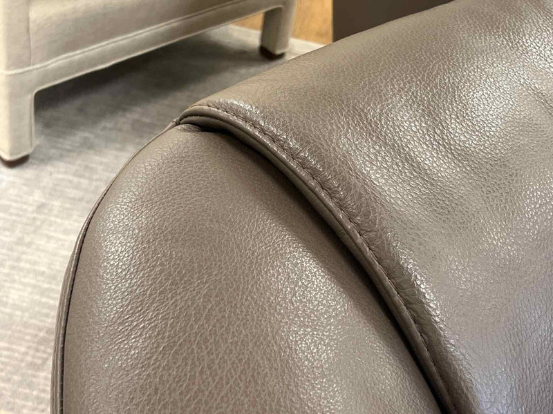 Pair of Cocoa Leather Natuzzi 'Perno' Swivel Chairs