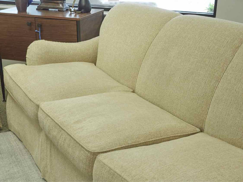 Henredon English Roll Arm Sofa in Camel