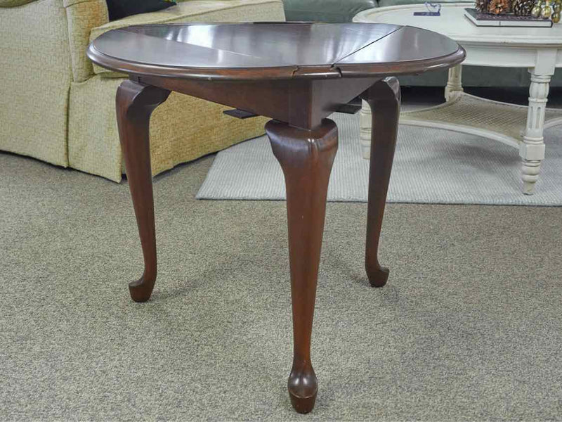 Pennsylvania House Queen Anne Cherry Triangular Side Table