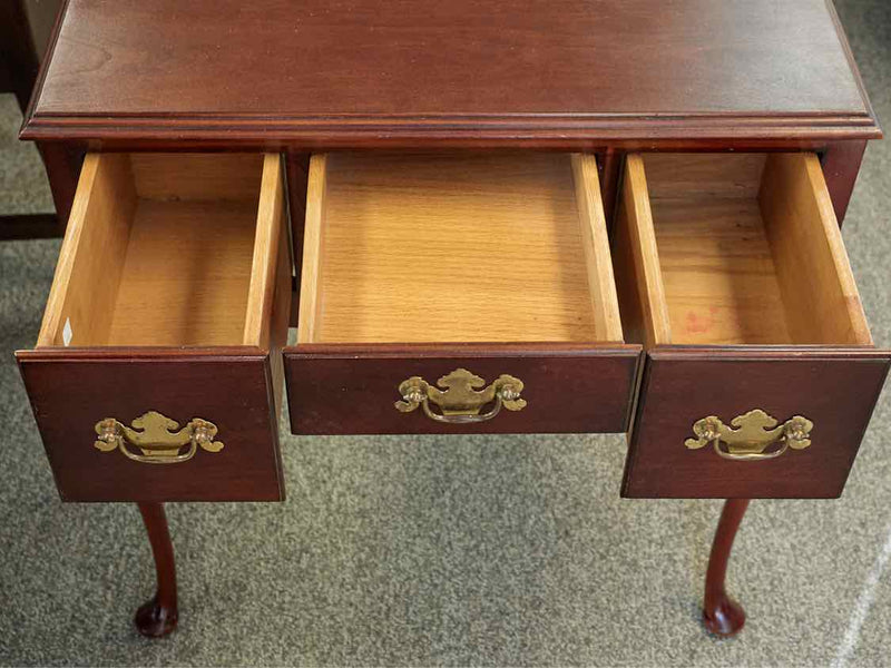 Queen Anne Mahogany Lowboy with 3 Drawers