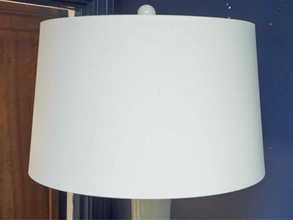 Porcelain Dove White Vase Shape Table Lamp