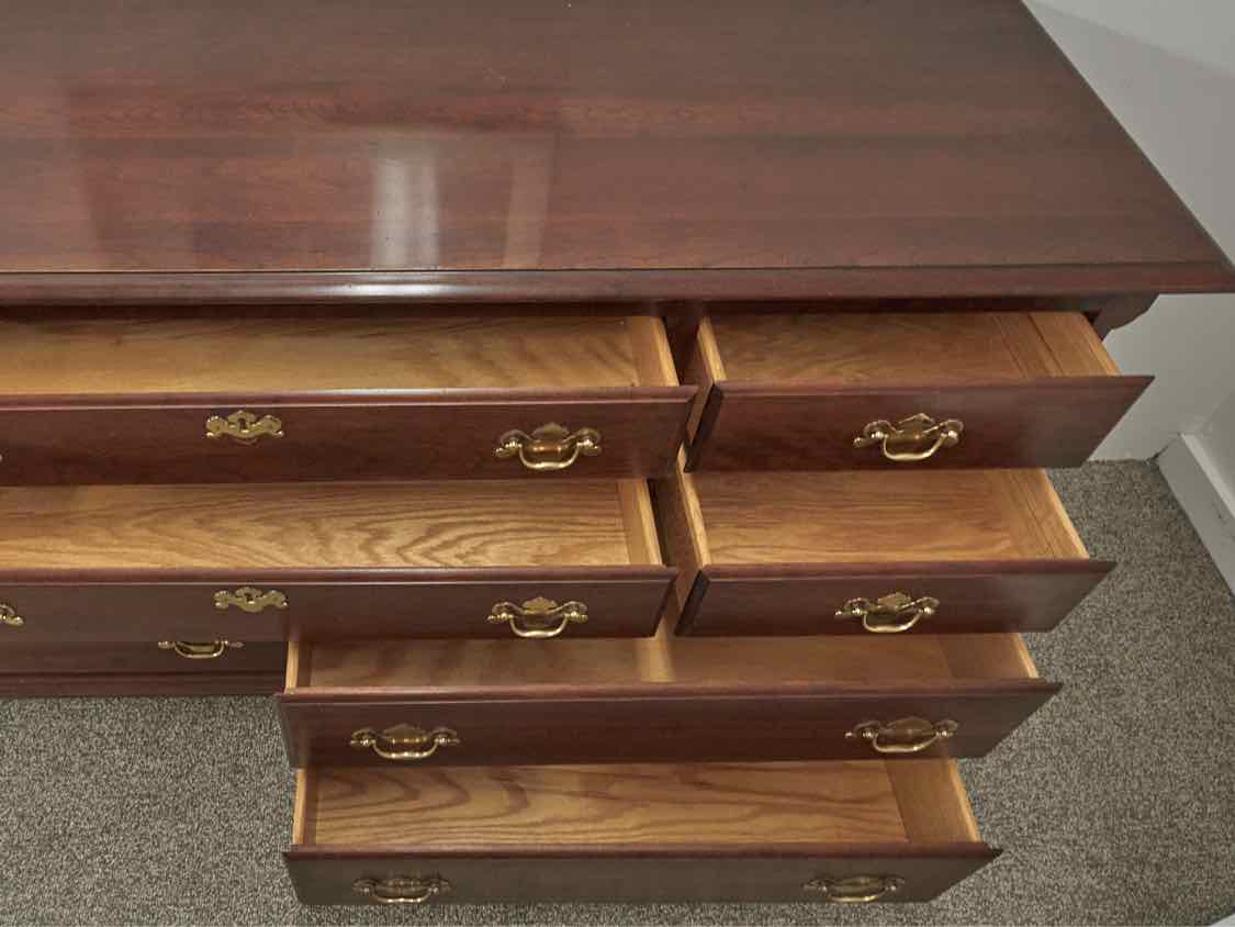 Colonial Furniture Co Dressers