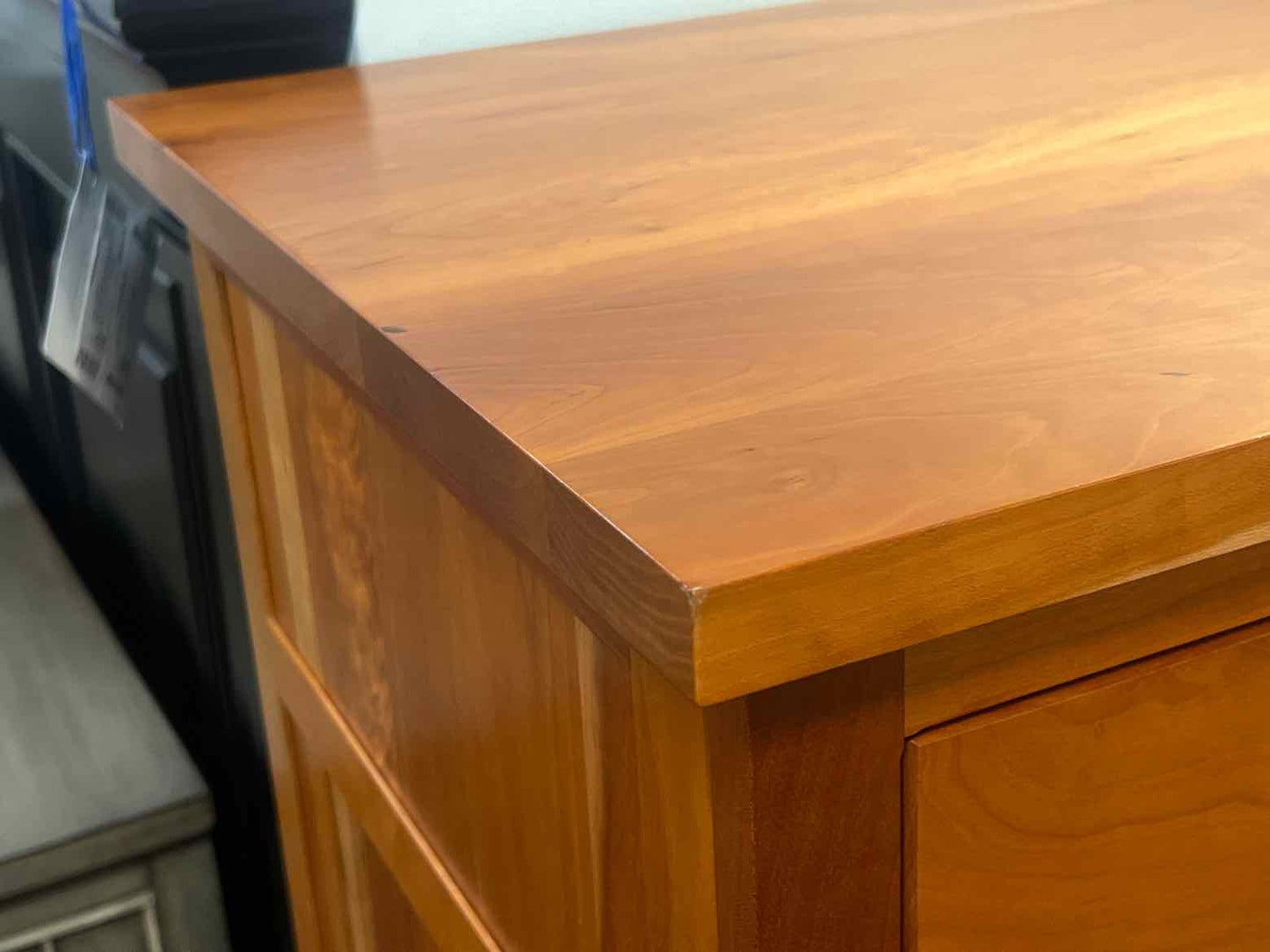 Yoders Natural Cherry Chest