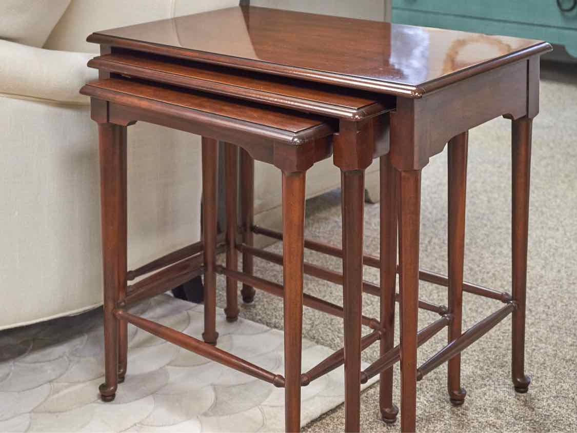 Set of 3 Nesting Cherry Drexel Side Tables