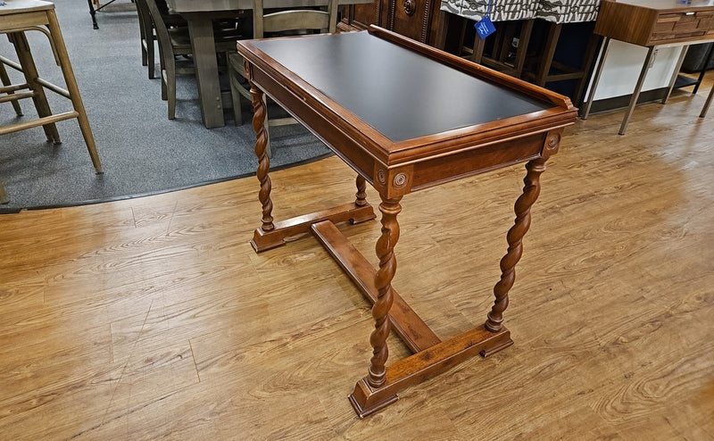 Bombay Co. 'Edinborough' Drafting Table