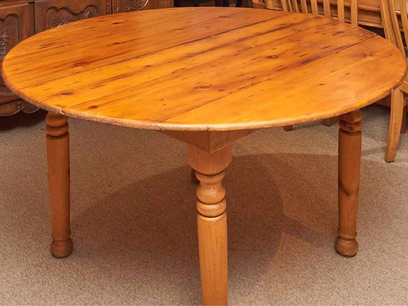 Waxed Round Pine Turned Legs Dining Table