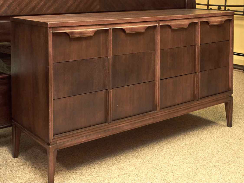 Mid Century Modern Walnut 6 Drawer Dresser