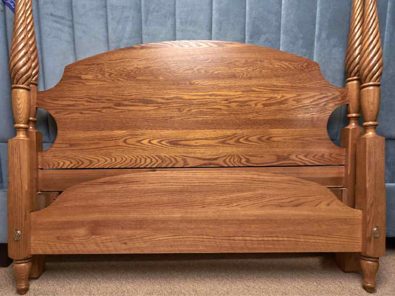 Cochrane Oak 4 Post Arched Queen Headboard  Bed