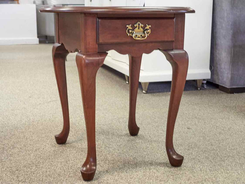 Pennsylvania House Queen Anne Cherry Oval Side Table