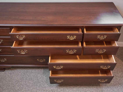 Ethan Allen Dark Stain Cherry 10 Drawer  Dresser