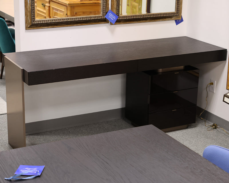 Contemporary Black and Grey Desk