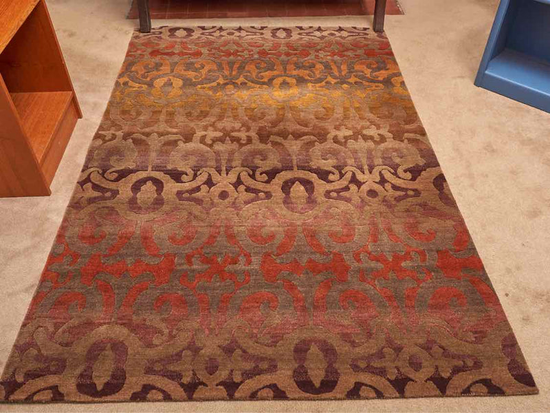 "Medallian"Wool Area Rug Made In Nepal