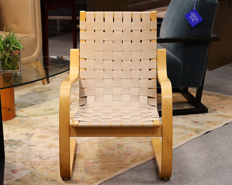 Cream Woven Lounge Chair w/Natural Frame