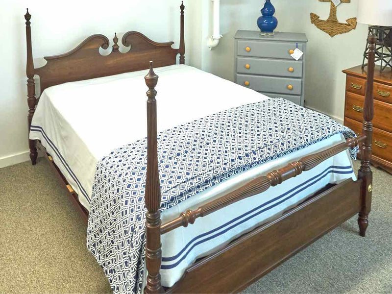 Ethan Allen Cherry Four Post Queen Bed