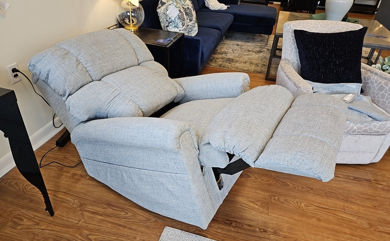 'Pinnacle' Platinum Recliner