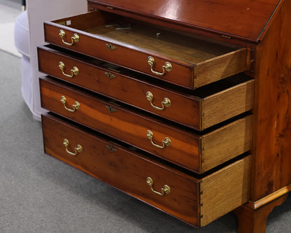 Southhampton Secretary Desk with Glass Hutch in Yewood