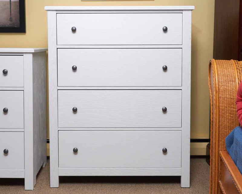 Vaughan Basset White Finish Fundamentals 4 Drawer  Chest