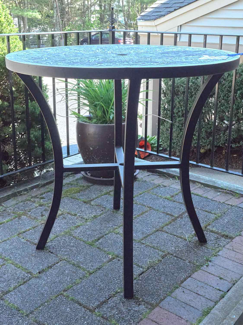 Castelle Outdoor Bar Table & Pair of Stools Set