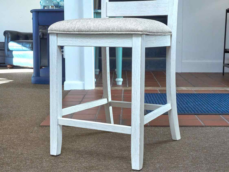 Set Of 4 Ashley Furniture  White Wash  Linen Cotton Blend CushionsCounter Stools