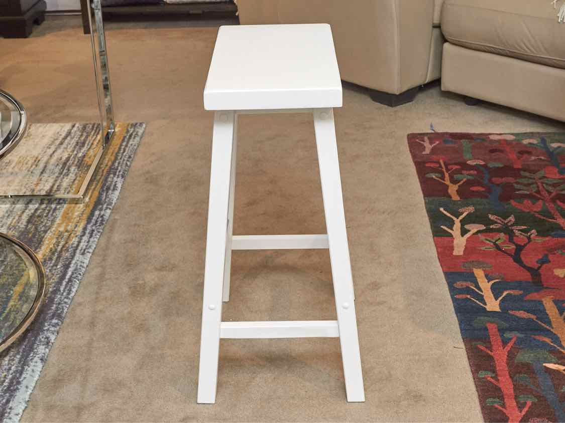 Set Of 4 White FinishCounter Stools