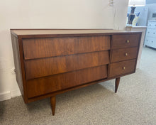 Harmony House Mid Century Modern Walnut 6 Drawer Dresser