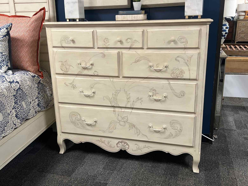 Ethan Allen Cream 7 Drawer Dresser