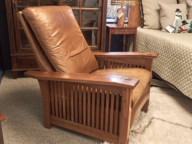 Stickley Mission  Cherry Morris Recliner with Carmel Leather Cushions