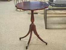 Bombay Mahogany Pie Crust Pedestal Side Table