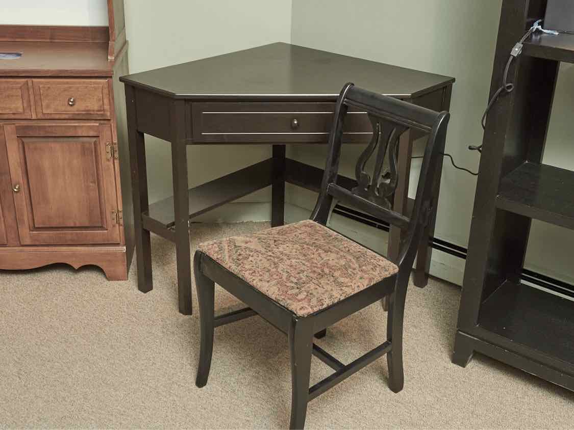 Espresso Finish 1 Drawer Corner Desk Includes Chair