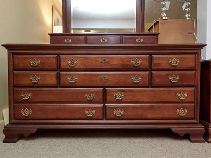 Cherry 8 Drawer Dresser With 3  DrawerJewelry/Glove Box& Mirror