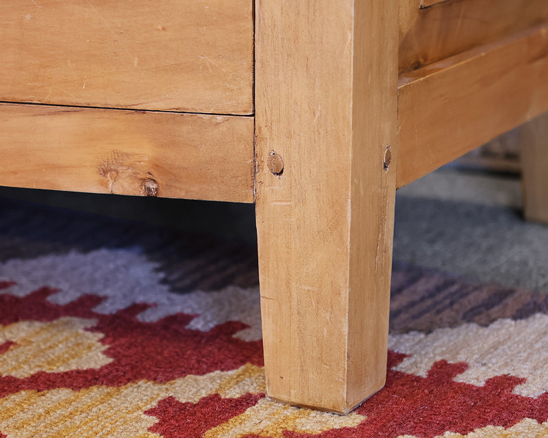 Double Dresser with 6 Drawers in Scrubbed Pine