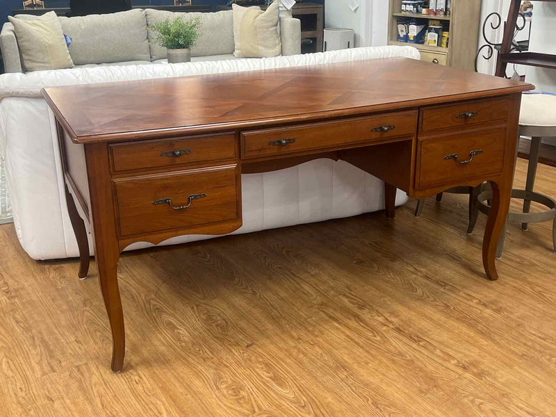 Ethan Allen 'Amelia'  Desk