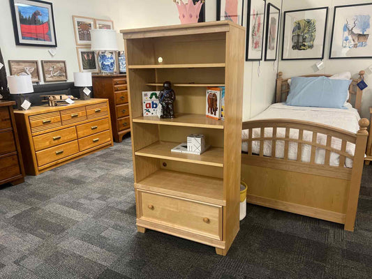 Stanley Young Bookshelf in Oak