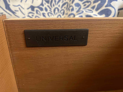 Universal Furniture 'Spencer' Nightstand