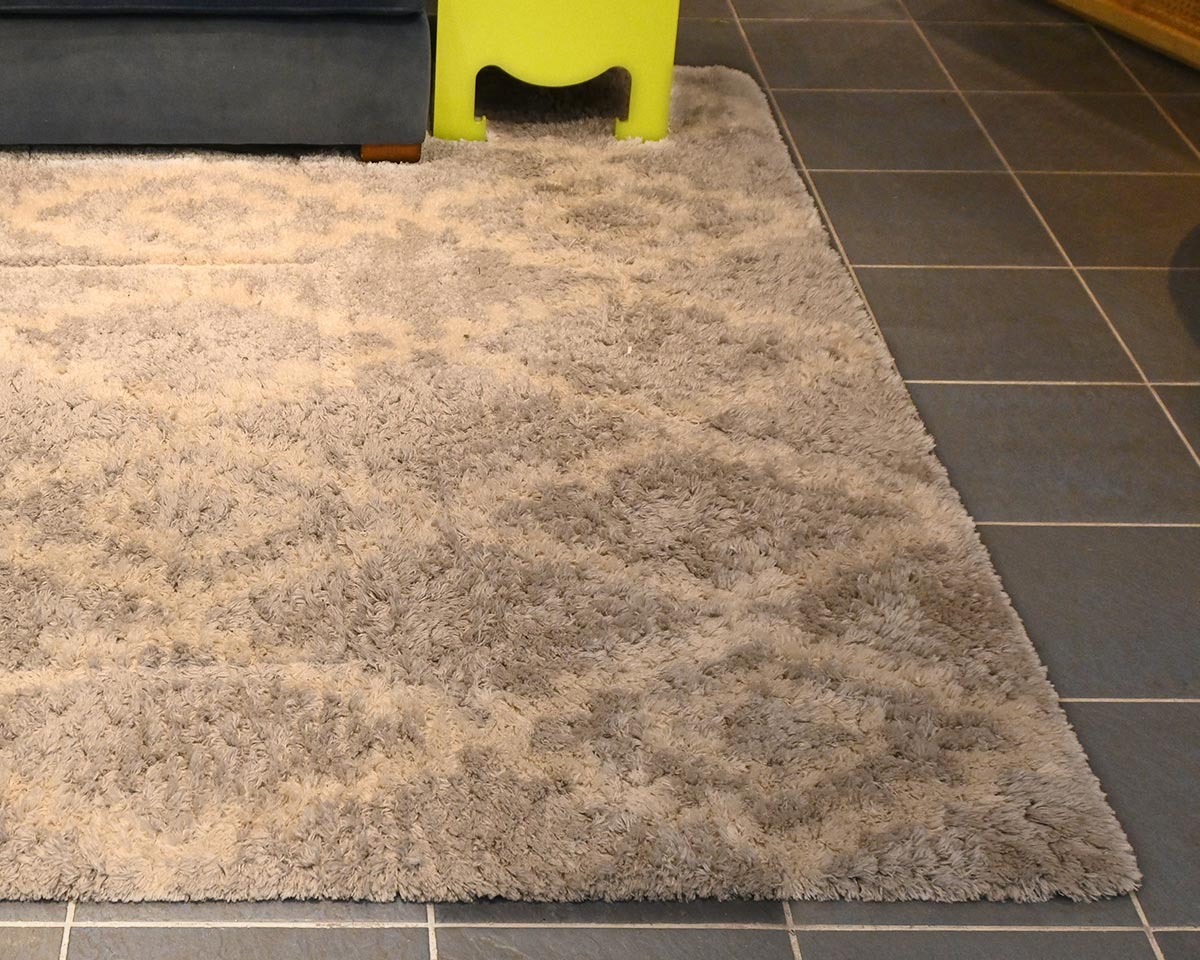 Mercer  Style NO18 Cream  & Gray Area Rug